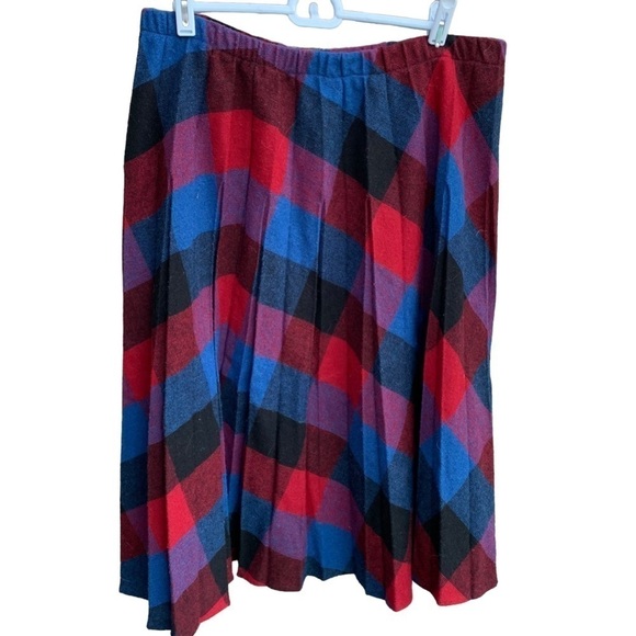 American Vintage Dresses & Skirts - Vintage Plaid Pleated Skirt